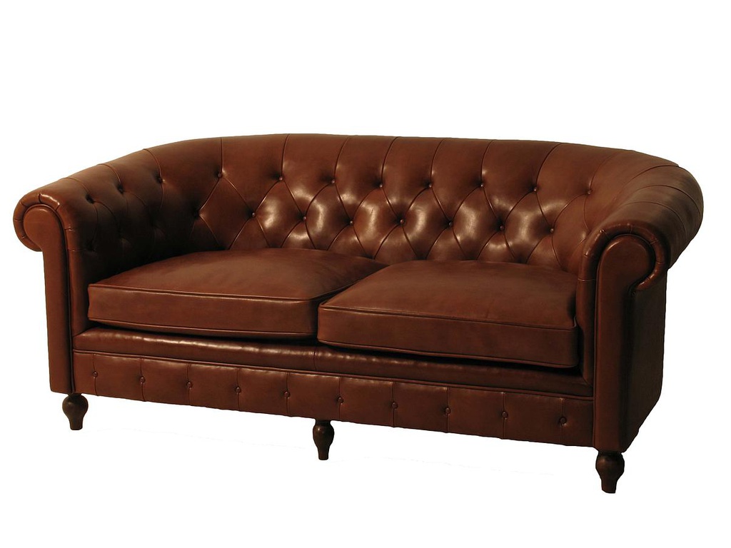 Mr Bai love seat Chesterfield in leather